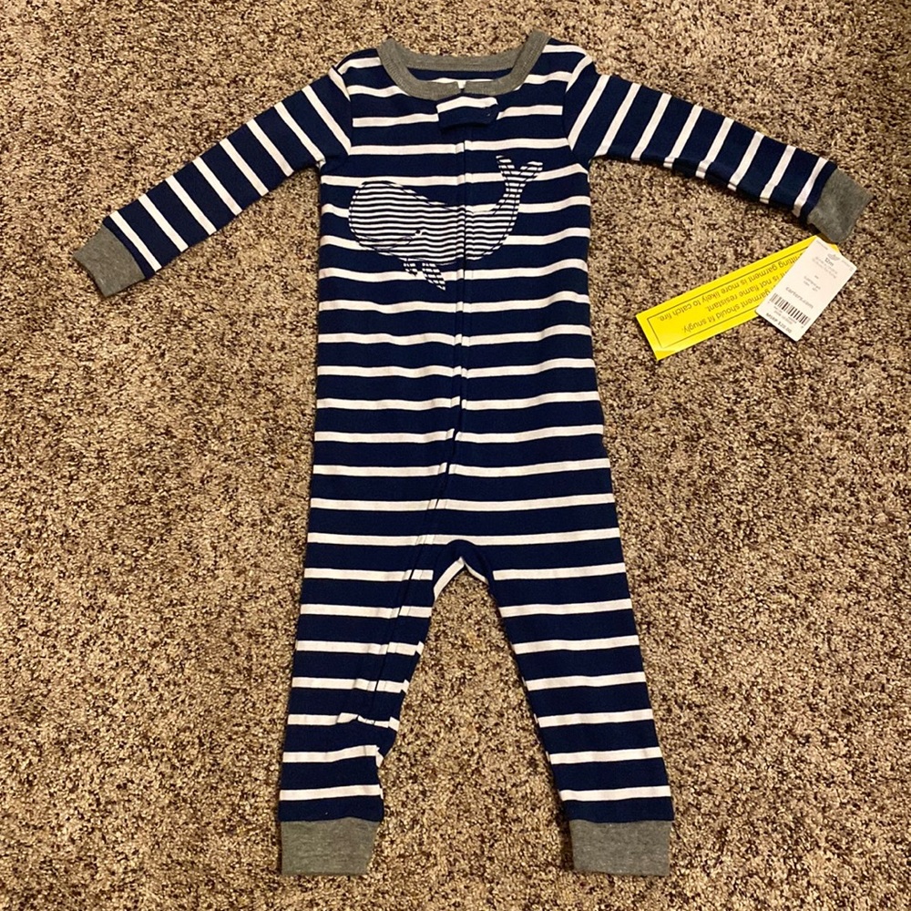 🐳 NWT Carters Whale 12Month Onesie